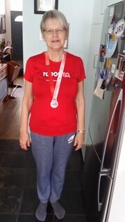 Lyn with 5 km medal